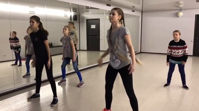 Dance MIX в студии танца Go Dance смотреть онлайн