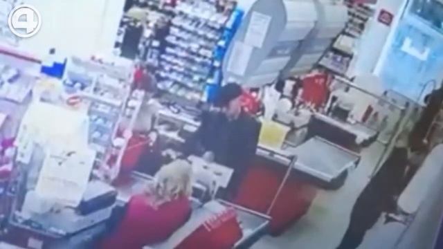Как на халяву купить продуктов на 6 тыс. Что теперь грозит находчивой парочке смотреть онлайн