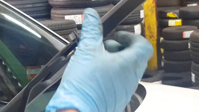 How to replace wiper blades on BMW X5 F15 смотреть онлайн