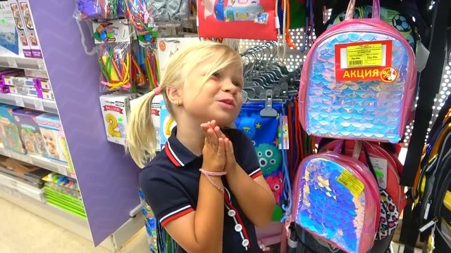 МАМА против ПАПЫ. София ИДЕТ в ШКОЛУ. смотреть онлайн