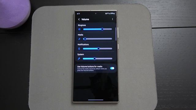 Galaxy S24 Ultra Unboxed & Heavily Scrutinized смотреть онлайн