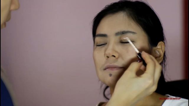 Голливудский макияж. До и после. смотреть онлайн