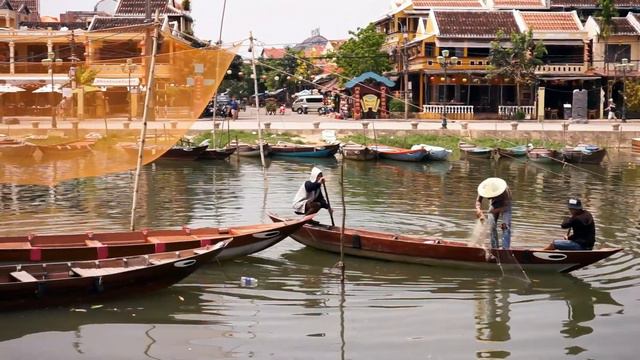 One Week In Hoi An And The Japanese Covered Bridge смотреть онлайн