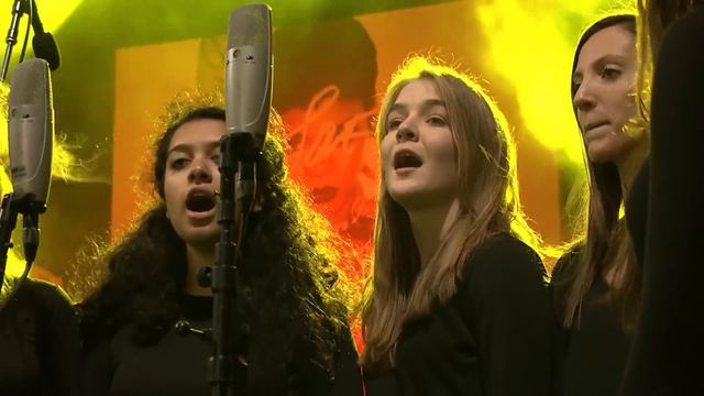 Capital Children's Choir sing Coldplay "Viva La Vida" at Westfield смотреть онлайн