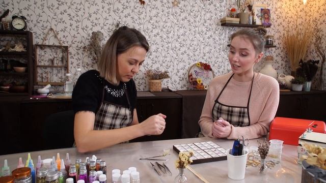 «Мне просто спросить»: МК по украшениям из эпоксидной смолы смотреть онлайн