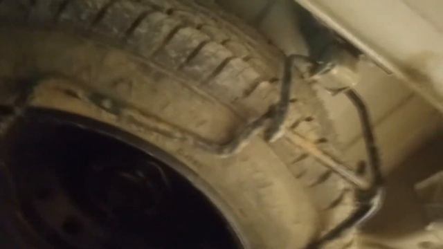 Что необходимо знать Ларгусоводу о снятие запасного колеса из штатного места