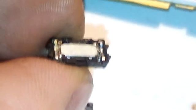 Nokia Asha 250 Плохая слышимость Ремонт разговорного динамика смотреть онлайн