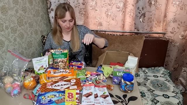 Получили посылку от зрительницы из Англии! Обзор и Распаковка подарков) смотреть онлайн