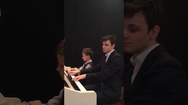 La La Land на пианино в 4 руки с учеником смотреть онлайн