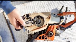 Не подается масло на цепь бензопилы