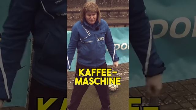 Die Kaffeemaschine ☕⚽ смотреть онлайн