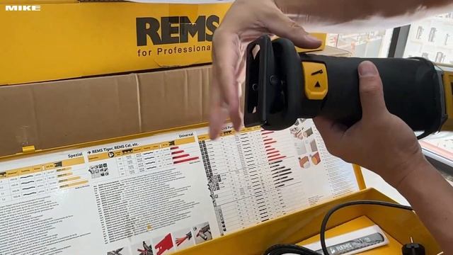 Máy cưa kiếm chạy điện REMS Puma VE, công suất 1300W. Germany смотреть онлайн