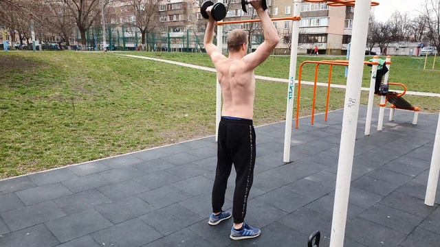 КАК БЫСТРО НАКАЧАТЬ БОЛЬШИЕ ПЛЕЧИ.#sport #fitness смотреть онлайн