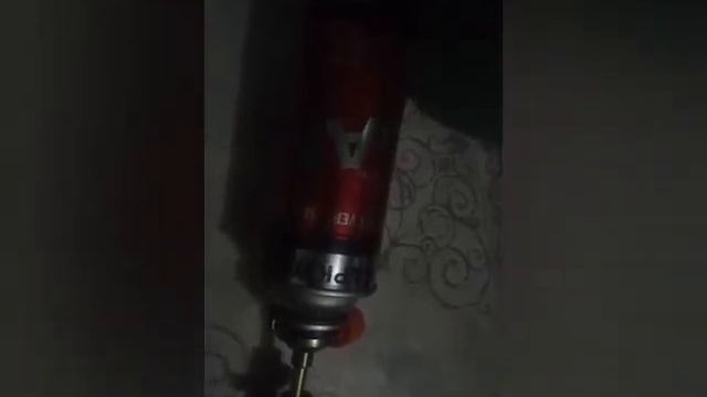 заправка туристического( кемпингового) маленького балона бытовым газом Refueling  (camping) Balloon