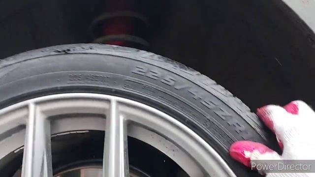 Шины, Литье, Центровочные отверстия (глухие) смотреть онлайн