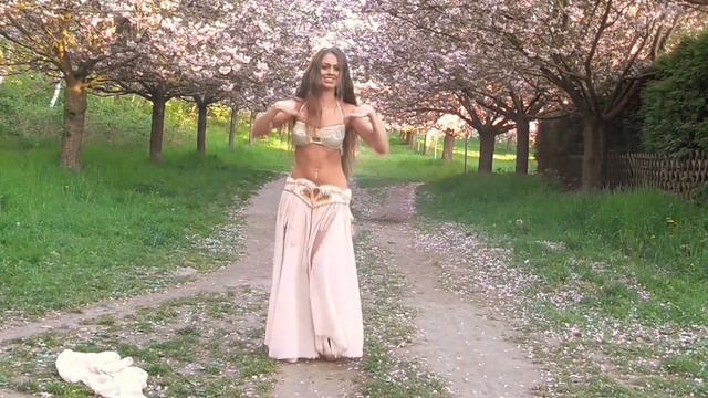 Oriental Belly Dance Isabella HD смотреть онлайн