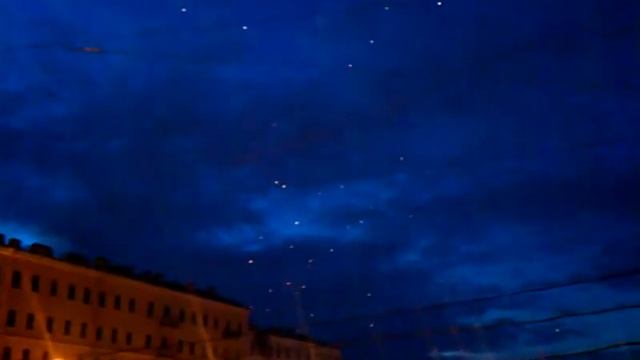 фонарики в небе питера смотреть онлайн