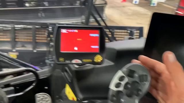 NEW Pistenbully 600 Level Red Winch walk-around смотреть онлайн