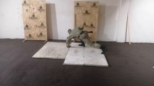 Изготовка к стрельбе лежа и ее особенности