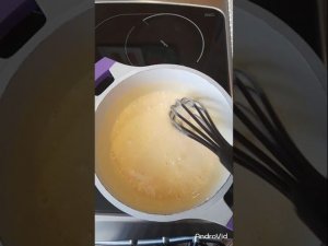 Простой и очень вкусный заварной крем без муки и крахмала!