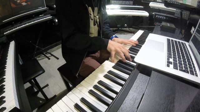 ¿El piano perfecto para tener en casa? 🤔 Kurzweil M90 | Musicopolix смотреть онлайн