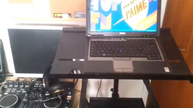 Vue d ensemble studio Top fm смотреть онлайн
