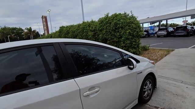 #62 Как мы купили новую машину иммигранту в США. смотреть онлайн