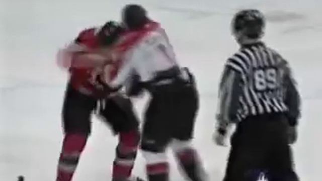 Marc-Olivier Vachon vs Frederick Roy Feb 15, 2011 смотреть онлайн