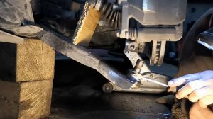 Замена пыльника шаровой опоры, Mazda CX5