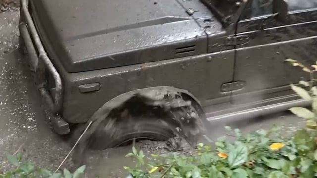 Mud Offroad, Suzuki Jimny, Suzuki Samurai, Land Rover Defender, Daihatsu Rocky