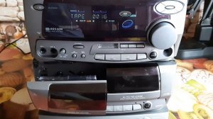Небольшой ремонт Музыкального центра Kenwood RXD-550.