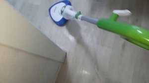 Моем пол и плиту паровой шваброй Kitfort KT-1004-2