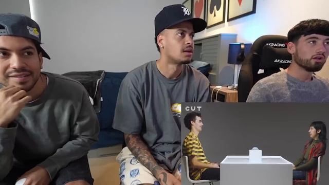 “I Identify As A Green Orb” (Crazy People on the Button) смотреть онлайн