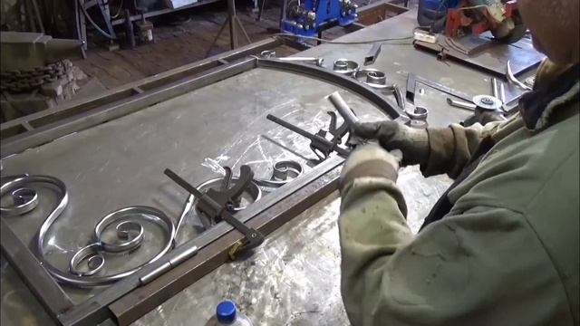 Вот и все! Готов работать за ЕДУ! Холодная ковка. смотреть онлайн