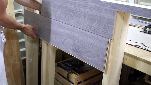 DIY - HOW TO BUILD A MODERN, MINIMALIST HEADBOARD // 1K SUB SPECIAL VIDEO