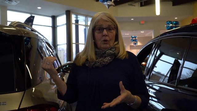 2020 Mercedes-Benz GLE 350 4MATIC® - Video Tour with Sandy смотреть онлайн