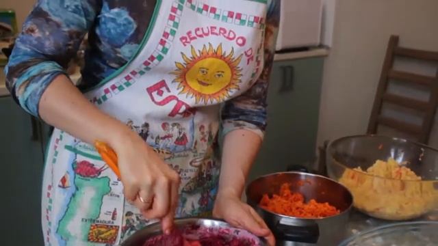 КУХНЯ VEDA VILLAGE | ВЕГЕТАРИАНСКАЯ "ШУБА" смотреть онлайн