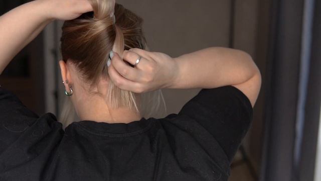 ПРОВЕРКА ТРЕНДОВЫХ ЛАЙФХАКОВ | Локоны без плойки | Увеличение губ бронзером | Макияж глаз ложкой смотреть онлайн