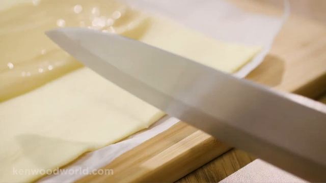 Kenwood Food Processor FDM307SS смотреть онлайн