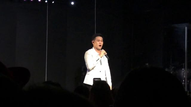 “The Prayer” sung by Marcelito Pomoy смотреть онлайн