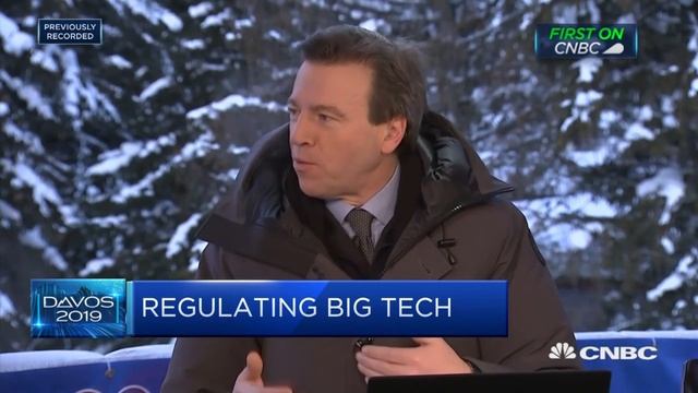 There's a tight balance between privacy and security: Cybersecurity expert | World Economic Forum смотреть онлайн