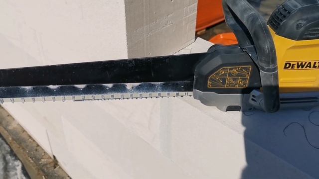 Пилим газобетон DEWALT DWE399. Хорош? Да смотреть онлайн