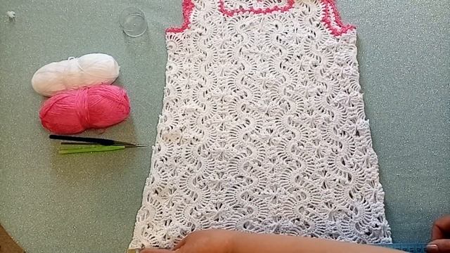 Платье на девочку 4 - 5 лет крючком/ Ленточное кружево смотреть онлайн