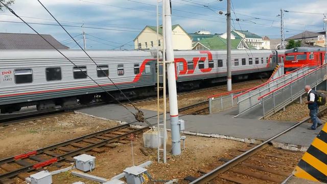 Электровоз чс7 081 с поездом 43 Хабаровск Москва смотреть онлайн