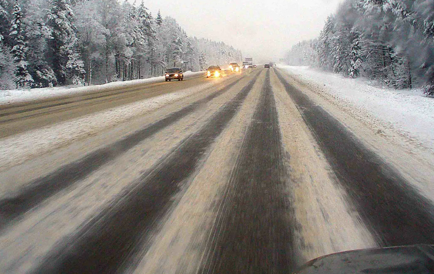 Жесть!!! Зимние замесы. Подборка жестких аварий и ДТП на скользкой дороге. смотреть онлайн