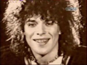 Женя Белоусов  Нет права взрослеть