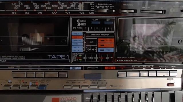 Знаменитый ретро-магнитофон Шарп, (Sharp GF-800) смотреть онлайн