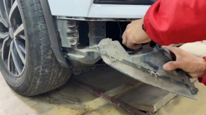 Замена ламп в туманках на Tiguan2