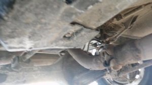 Замена глушителя шевроле нива.