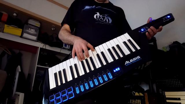 Jam Session "Eternal Dreams" Alesis Vortex Wireless 2 смотреть онлайн